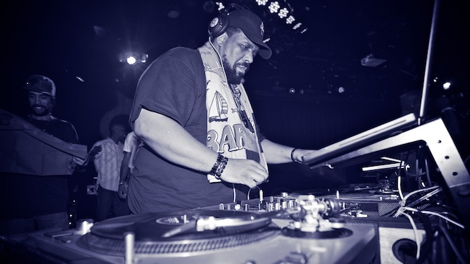 Afrika-Bambaataa1.jpg