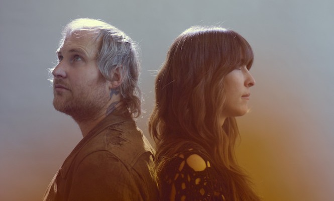 peaking-lights-korallreven-here-in-iowa-remix-vinyl