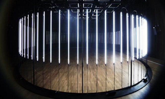 raster-noton-white-circle-installation-halle-am-berghain