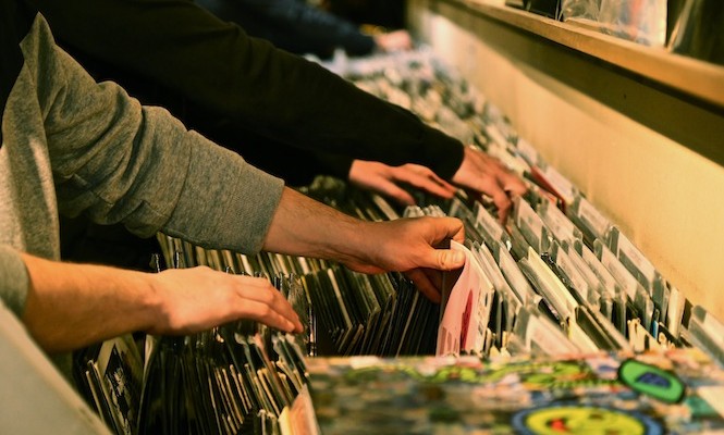 record-store-day-sales-up-2016