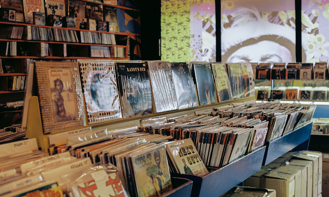 streaming-drive-vinyl-sales-2016