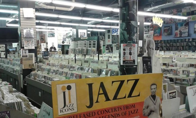 chicago-jazz-record-mart-new-store