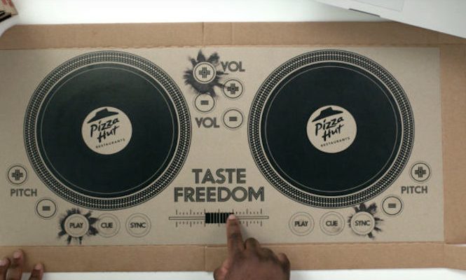 pizza-hut-playable-pizza-box-dj-decks