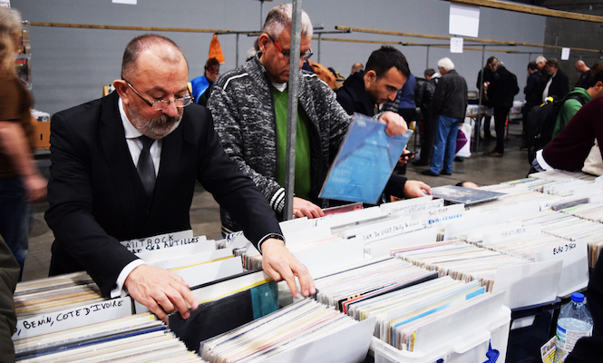you-gov-study-vinyl-buyers-2016